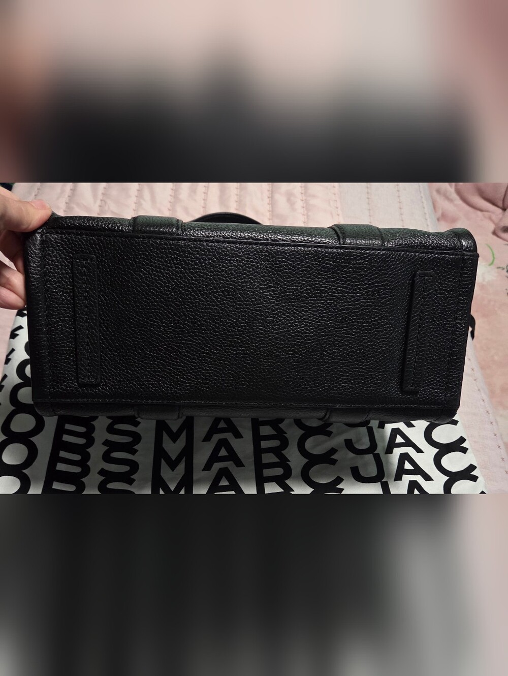 Marc Jacobs Medium Leather Tote Bag - Picture 5 of 14